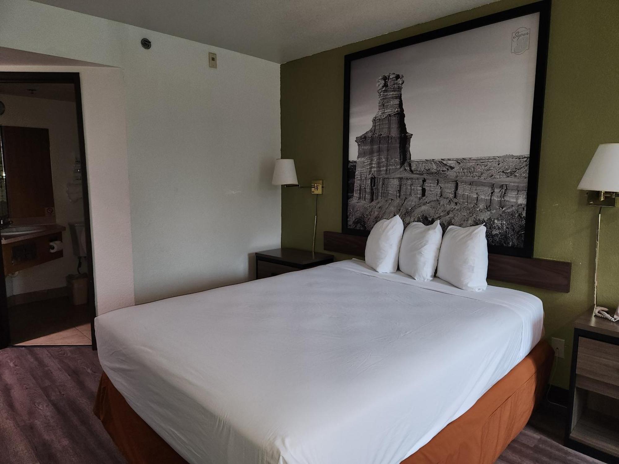 ซูเปอร์ 8 บาย วินด์แฮม ออสติน นอร์ท/ยูนิเวอร์ซิตี้ แอเรีย Hotel ภายนอก รูปภาพ