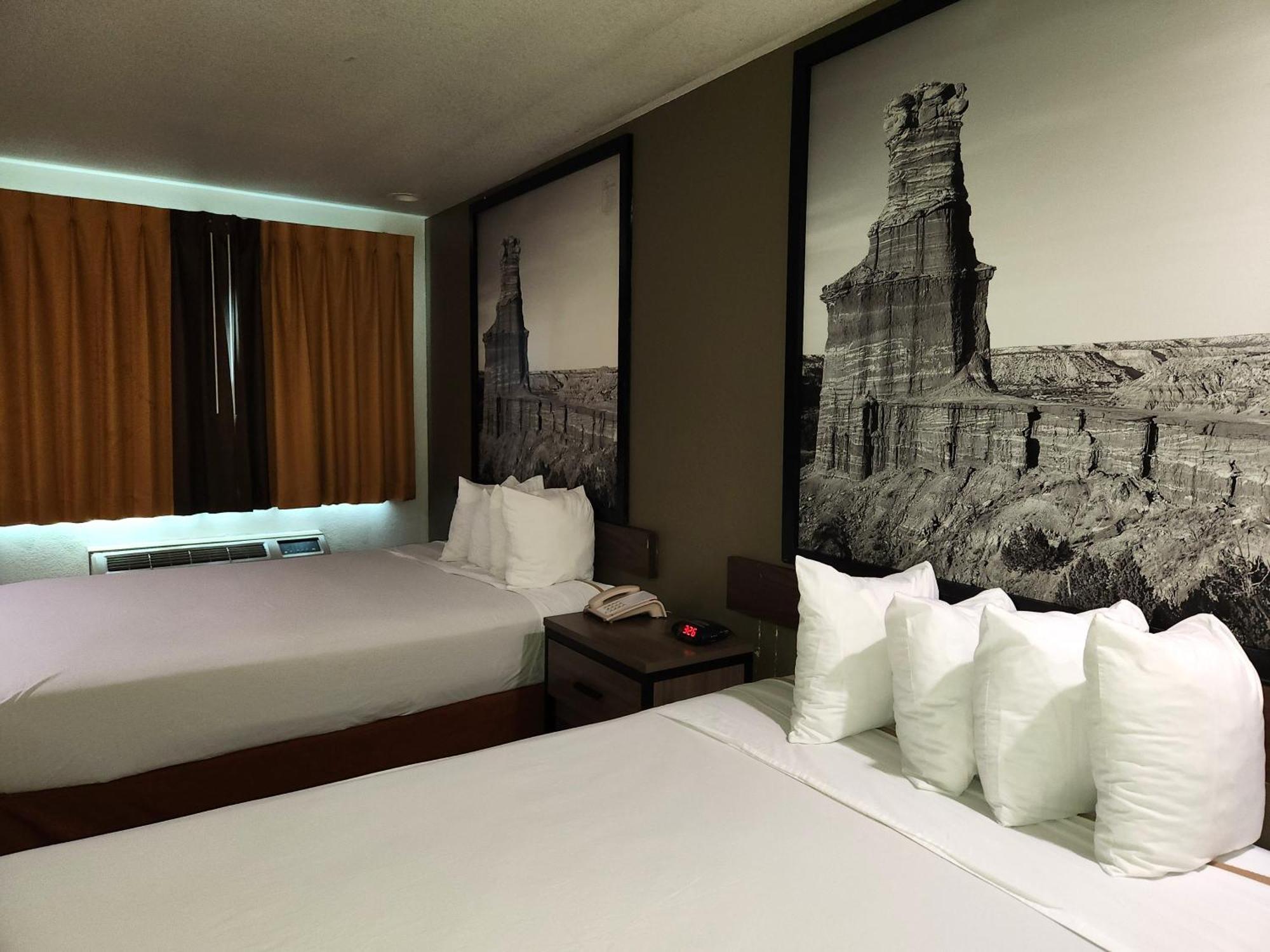 ซูเปอร์ 8 บาย วินด์แฮม ออสติน นอร์ท/ยูนิเวอร์ซิตี้ แอเรีย Hotel ภายนอก รูปภาพ